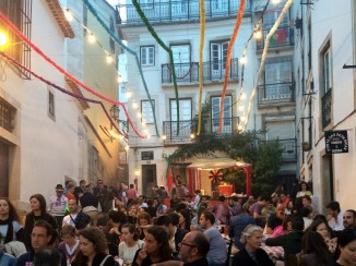 LISBON EXPERIENCE - SANTOS POPULARES